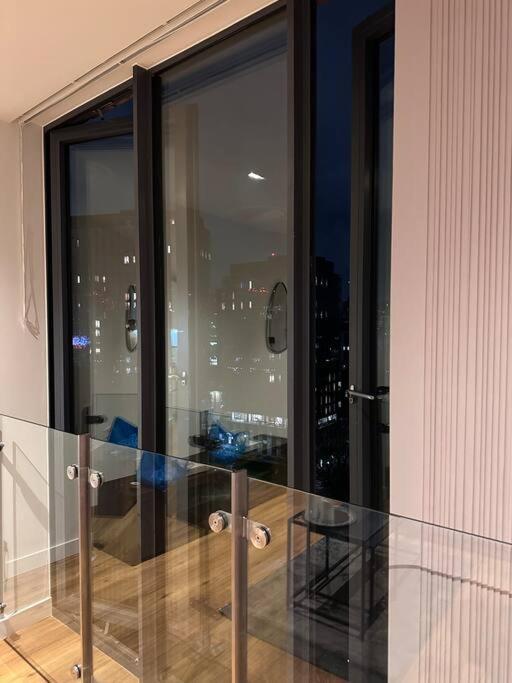 Stylish 2 Bedroom Apartment แมนเชสเตอร์ ภายนอก รูปภาพ
